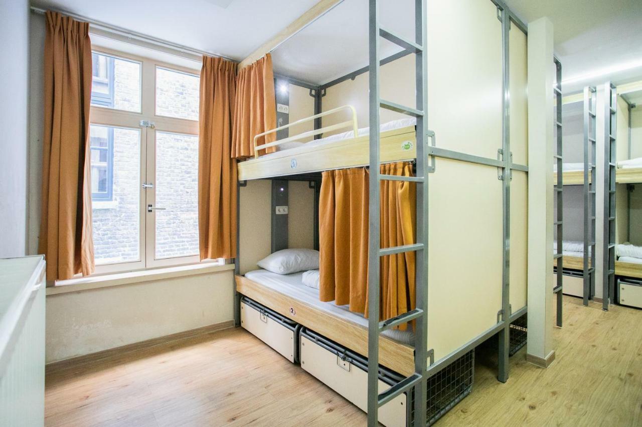 Bed 10-Bed Mixed Dormitory Room,1589503657:JPEG